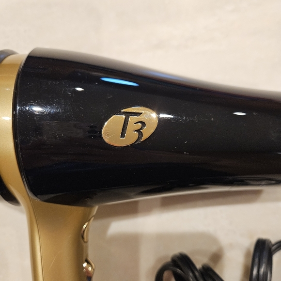 T3 Featherweight 2 Hair Dryer - Model # 73828 - Black/Gold Blow Dryer - Picture 3 of 9